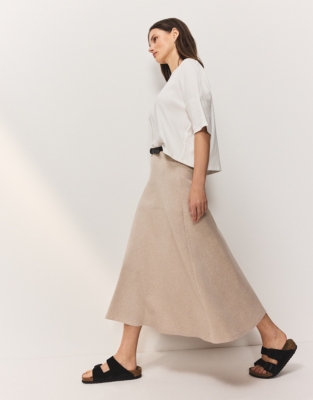 The Ultimate Organic Cotton Cropped Crew Neck T-shirt