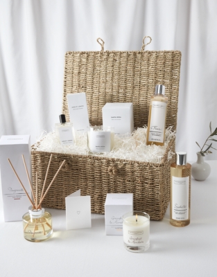 The White Company Discovery Hamper