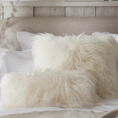 Large white outlet fur cushions