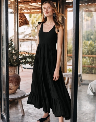 White company 2025 maxi dress