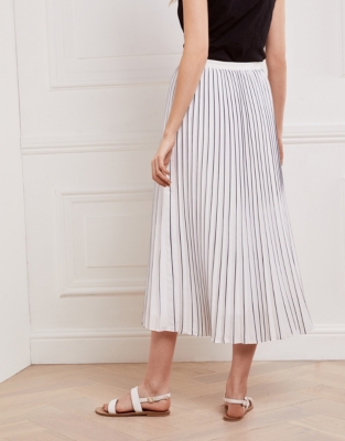 Tipped Pleated Skirt | Clothing Sale | The White Company UK