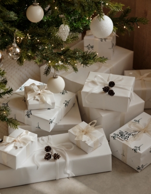 Tree and Star Ceramic Toppers – Set of 12