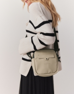 Tretorn PU Cross Body Bag - Cream