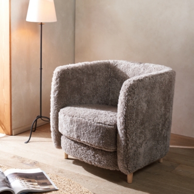 Truffle Cosy Sheepskin Chair