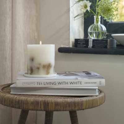 Tuberose & Cashmere Botanical Candle – Medium