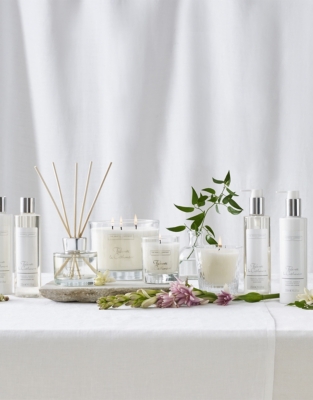 Tuberose & Cashmere Hand & Nail Gift Set