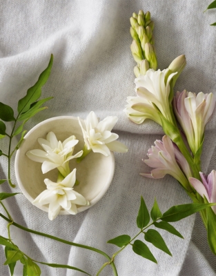 Tuberose & Cashmere Large Candle