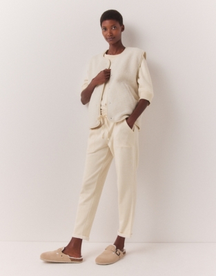 White company hot sale linen trousers