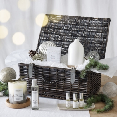 Ultimate Seasonal Gift Hamper Hampers The White Company UK