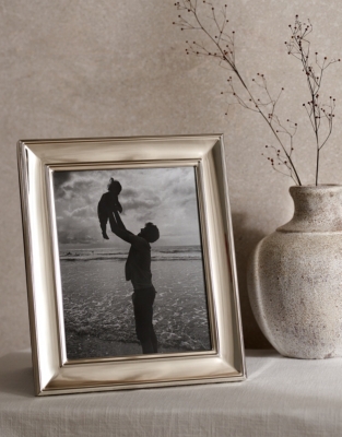 Ultimate Silver Frame – 8x10"
