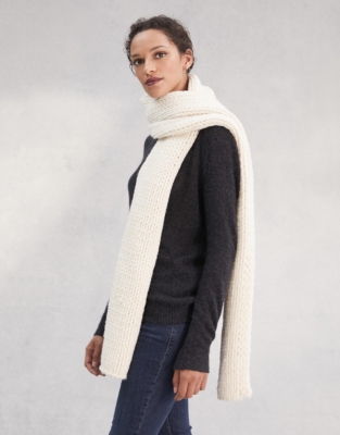 Ultimate Wool Cosy Stitch Scarf | Accessories Sale | The White Company UK