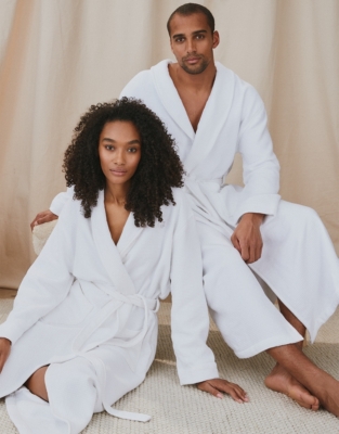 Men's Classic Pajamas, Slippers, & Robes (Dressing Gowns)