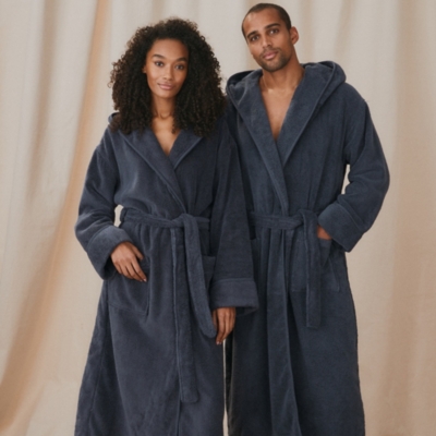 Navy 'Chambers® Hydrocotton Bathrobe with Piping  Williams sonoma home,  Spa like bathroom, Williams sonoma