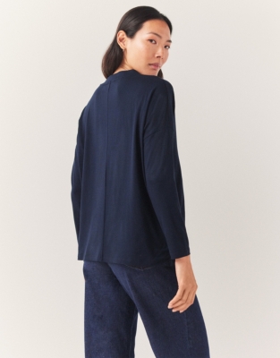 V-Neck Batwing Jersey Top - Midnight