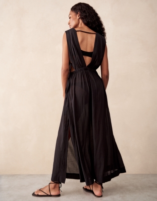 V-Neck Beach Dress - Black