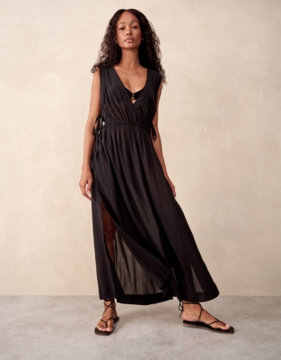 V-Neck Beach Dress - Black