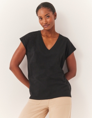 V-Neck Extended Shoulder Tee