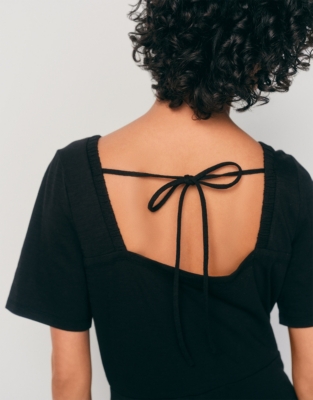 V-Neck Tiered Jersey Dress