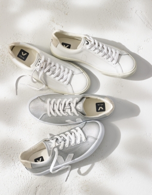 Veja esplar clearance silver canvas