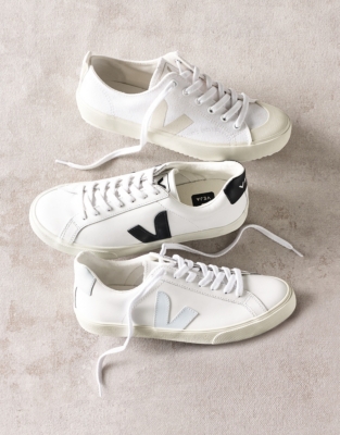 Veja Esplar Leather Sneakers 