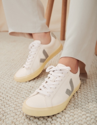 veja vegan trainers uk