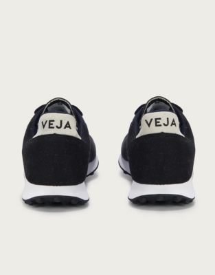 veja sports trainers black