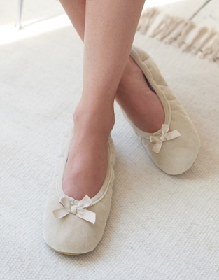 Ballet on sale bedroom slippers