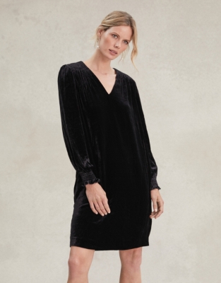 White company sale velvet dress