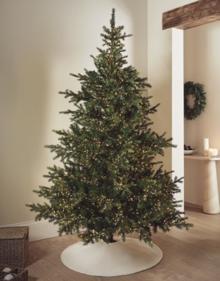 Velvet Tree Skirt