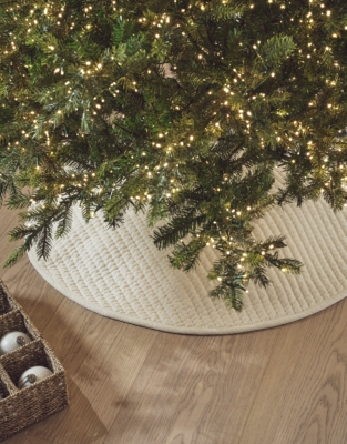 Velvet Tree Skirt