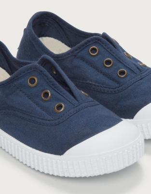 Dora plimsolls deals