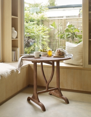 Vineyard Folding Table