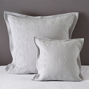Vintage Etienne Bedspread & Cushion Covers