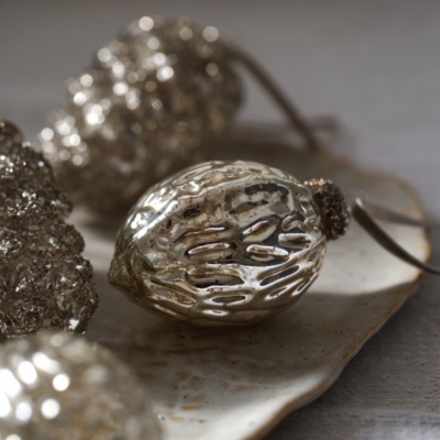 Walnut & Pinecone Decorations Set of 4 Christmas Tree Decorations