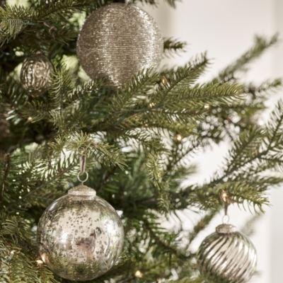 Walnut & Pinecone Decorations Set of 4 Christmas Tree Decorations