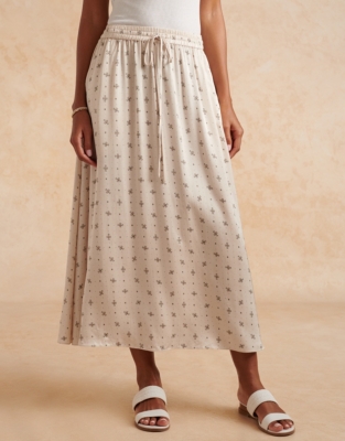 Washed Satin Geo Print Skirt | Dresses & Skirts | The White Company US