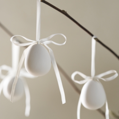 White Ceramic Eggs – Set of 6