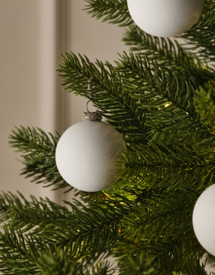 White Matte Bauble – 5.5cm