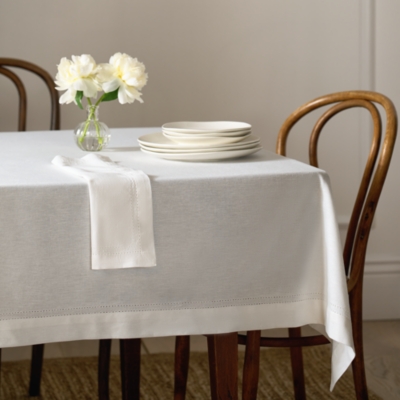 White Picot Stitch Tablecloth
