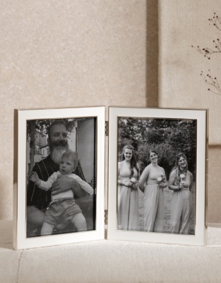 White Resin Double Hinged Photo Frame – 5x7”