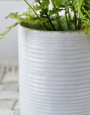 White Ribbed Ceramic Planter – Small