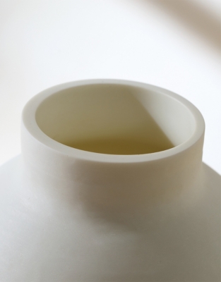 White Round Glass Vase