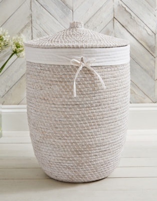 Whitewashed Seagrass Laundry Basket – with Liner