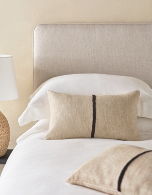 Whitton Cushion