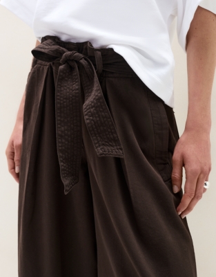 Wide Cropped Belted Trousers