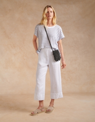 Cropped trousers in 100% linen - White