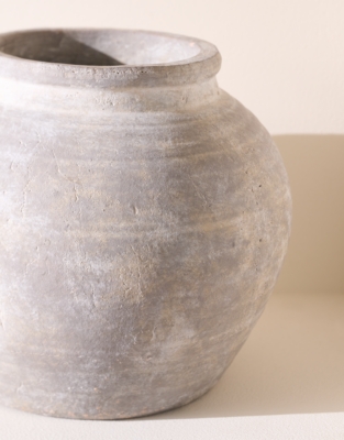 Wilby Island Vase