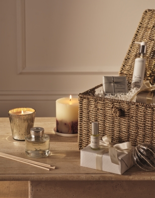 Winter Icons Hamper