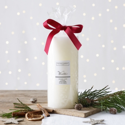 White company deals winter candle