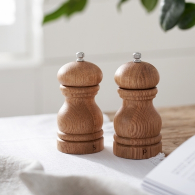 Wooden salt shaker and pepper mill on sale set